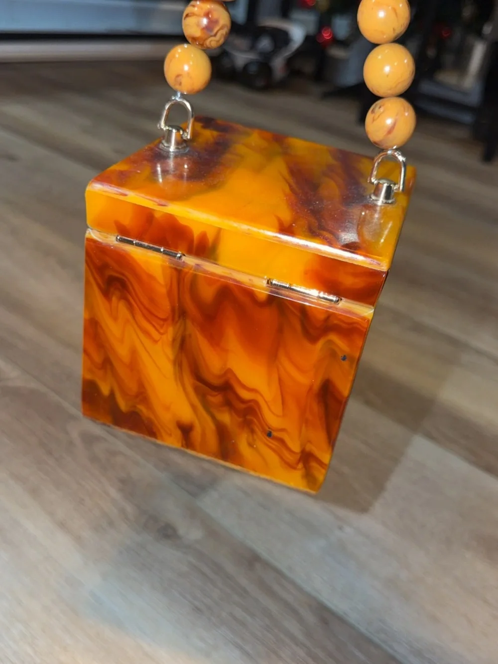 Women’s Marbled Amber Beaded Bracelet